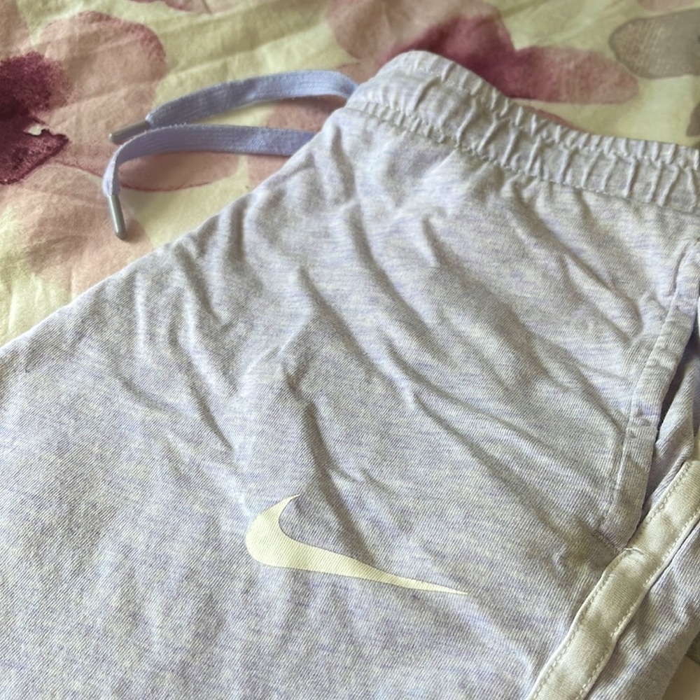Lavender Cropped Nike Sweats/Jogger YOUTH XL (Fits Size XS/XXS)